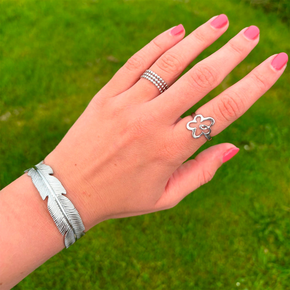 Wolff Jewelry Leafy Bangle Armbånd Sølvfarvet