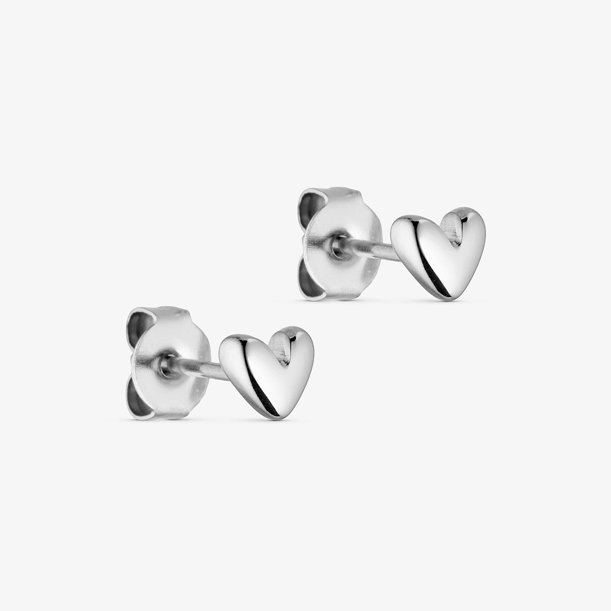 Wolff Jewelry Bomby Heart Studs 4mm Øreringe Sølvfarvet