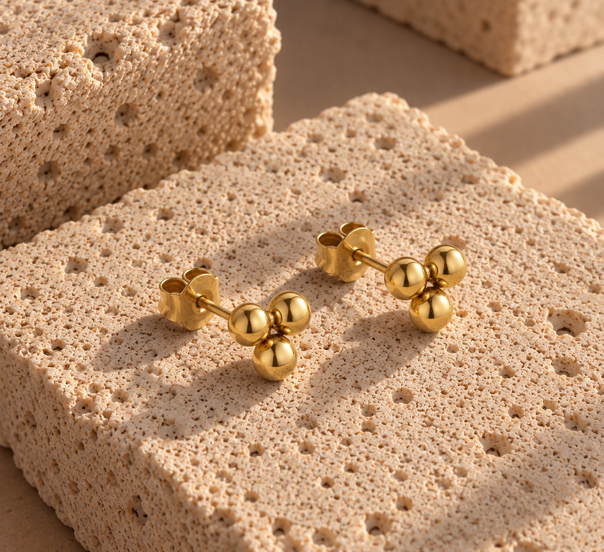 Wolff Jewelry Mini Boble Earstuds 5mm Øreringe 18 karat guldbelagt