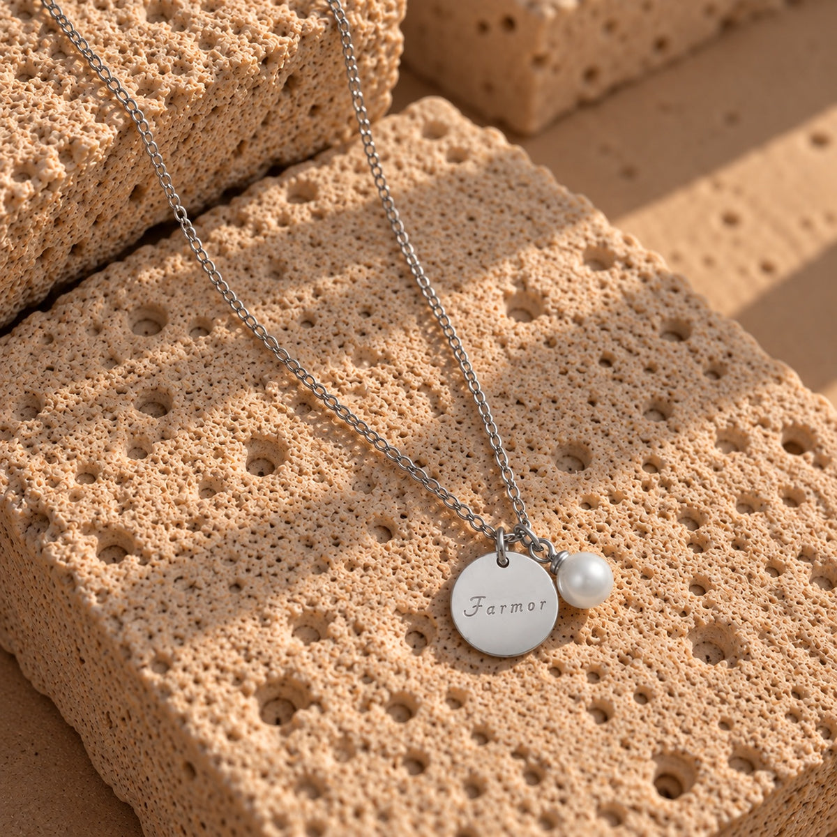 Wolff Jewelry Pearl Necklace - FARMOR Halskæder Sølvfarvet