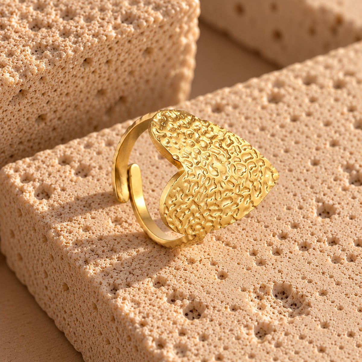 Wolff Jewelry Rustic Heart Ring Ringe 18 karat guldbelagt