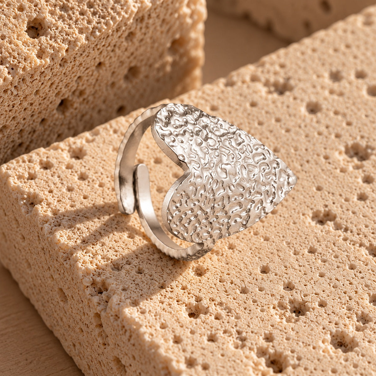 Wolff Jewelry Rustic Heart Ring Ringe Sølvfarvet