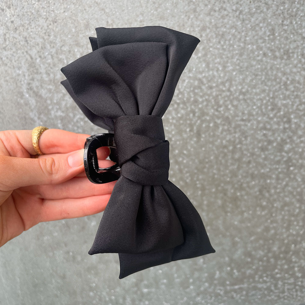 Wolff Jewelry Satin Bow Hair Clip  Sort