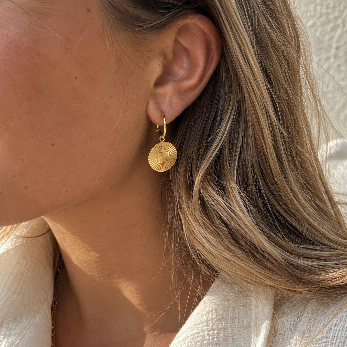 Wolff Jewelry Sunny Hoops Øreringe 18 karat guldbelagt