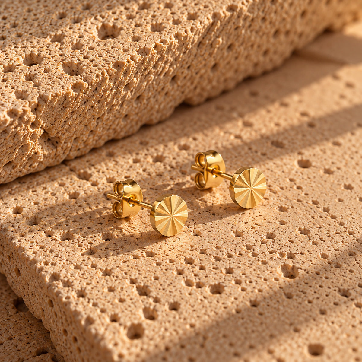 Wolff Jewelry Sunny Mini Earstud Øreringe 18 karat guldbelagt