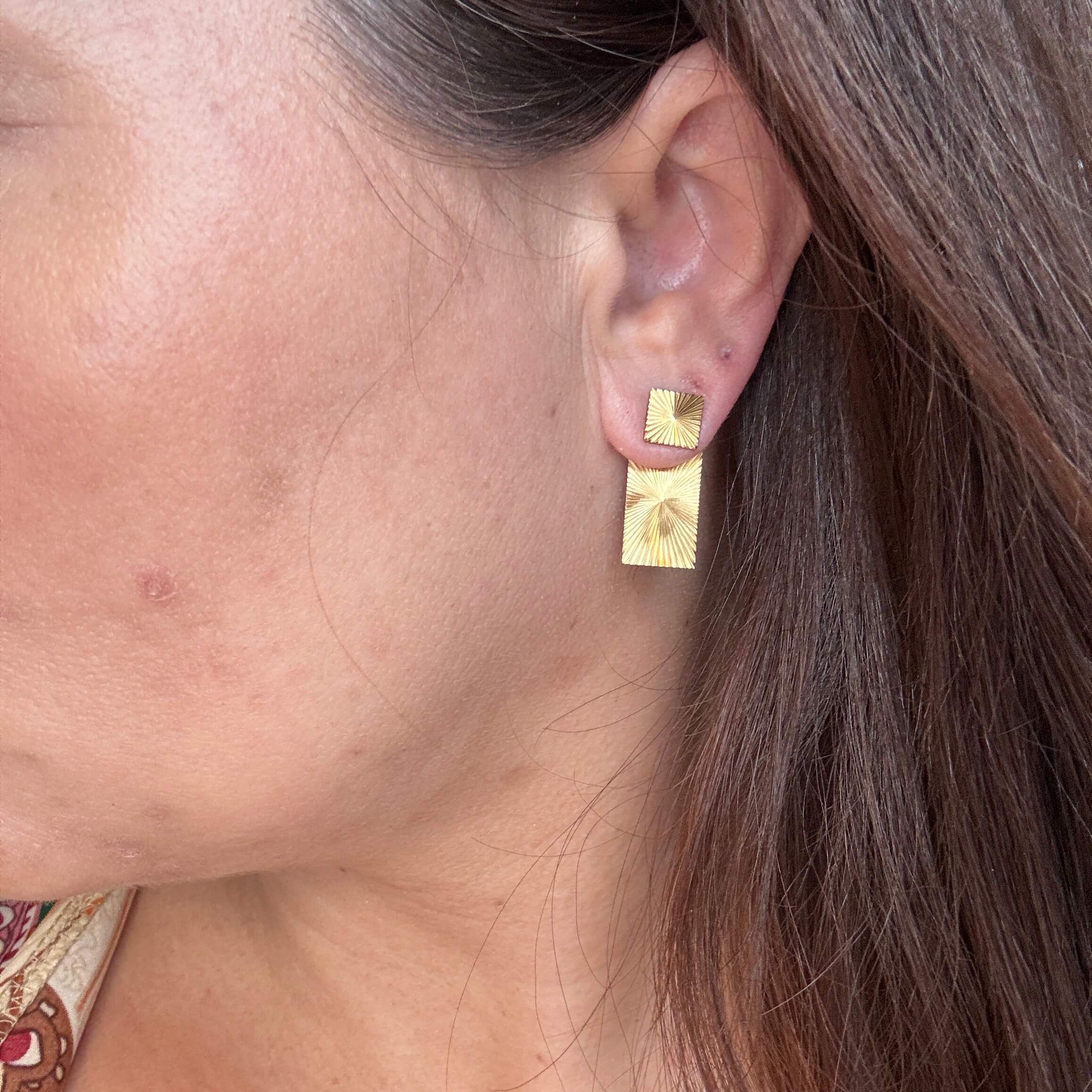 Wolff Jewelry Sunny Square Back Earring Øreringe 18 karat guldbelagt