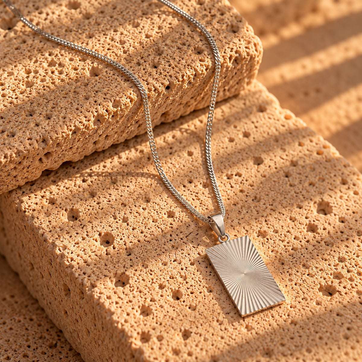 Wolff Jewelry Sunny Square Necklace Halskæder Sølvfarvet